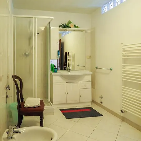 Tra Gli Ulivi 3* Pietra Ligure