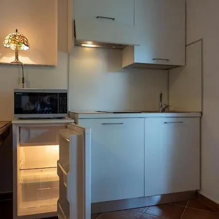 فندق مبيت وإفطار Tra Gli Ulivi 3*