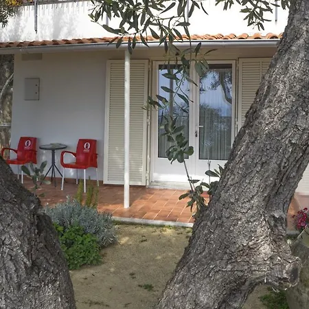 Couette-café Tra Gli Ulivi Pietra Ligure