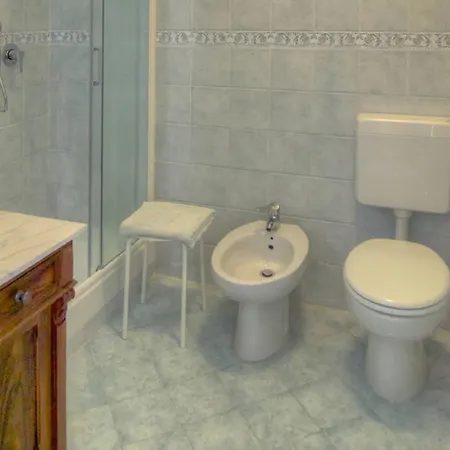 Bed & Breakfast Tra Gli Ulivi Pietra Ligure